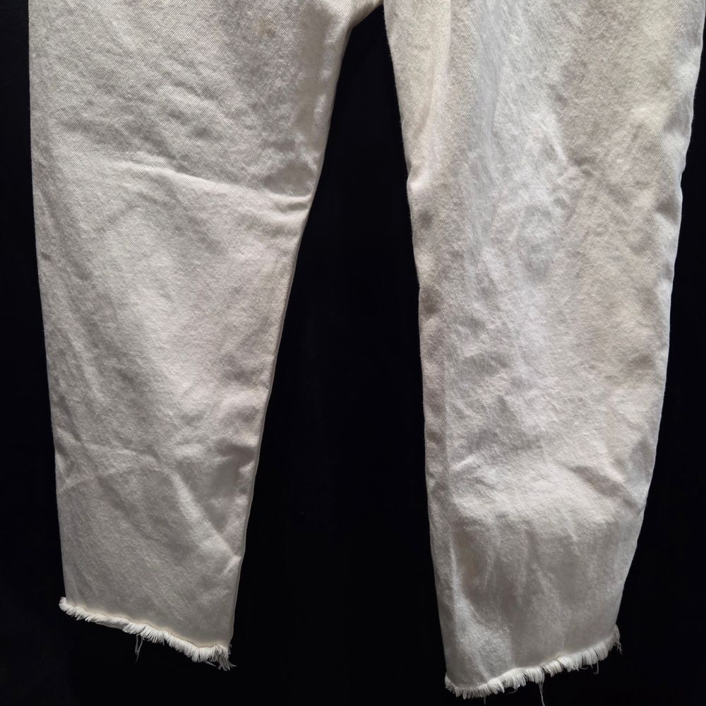 BDG Cowboy Jean 34 29-Inseam Distressed Cream Denim Raw Hem Straight Y2K Western - Picture 12 of 15